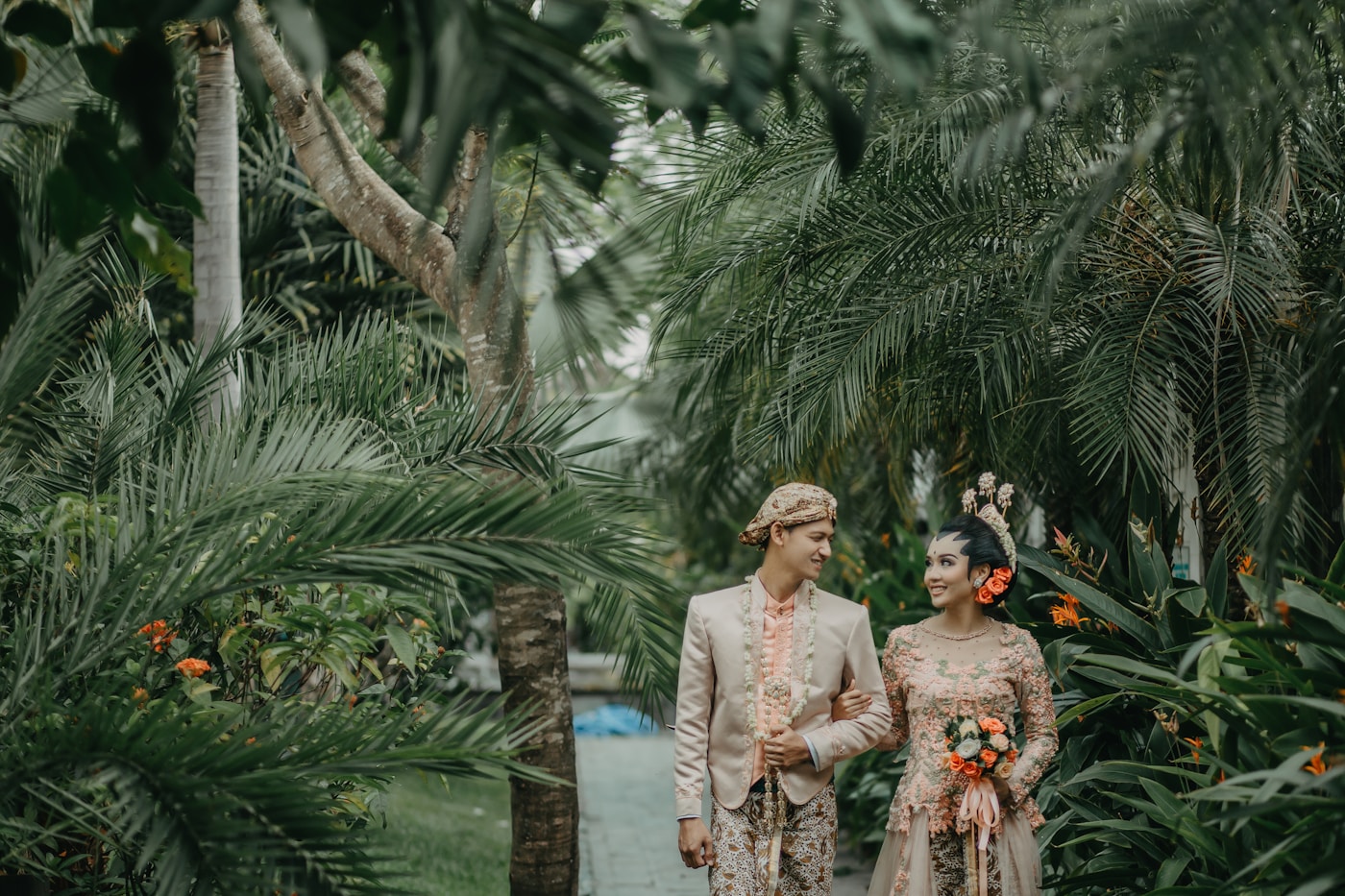 Detail pasangan pengantin